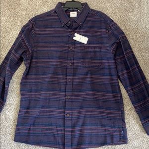 MEN’S Blue Button down